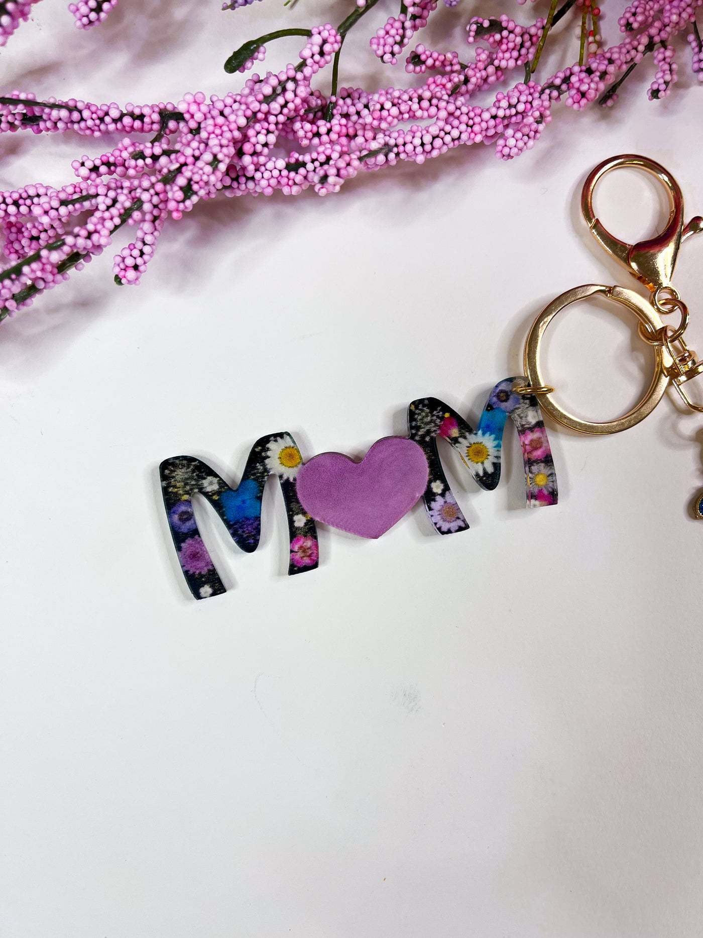 Mom-Car Keychain